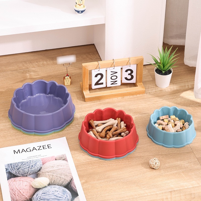 Purple, red and light blue bowls