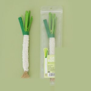 Green-Onion Shaped Felt Catnip Kicker Toy for Cats